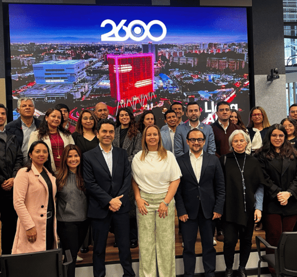 Encuentro Amigos del Campus_ avances y Guía de IA